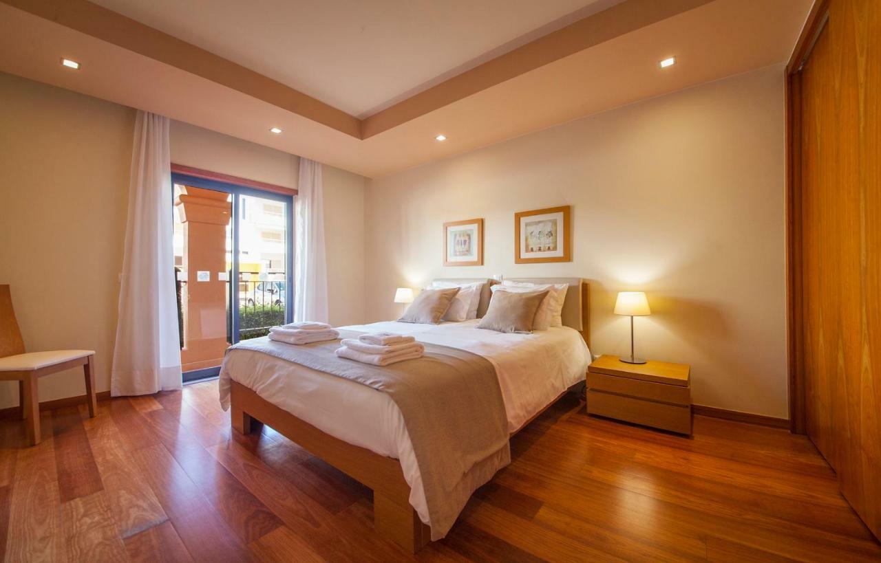 B27 - Luzbay 2 Bed Apartment Екстер'єр фото