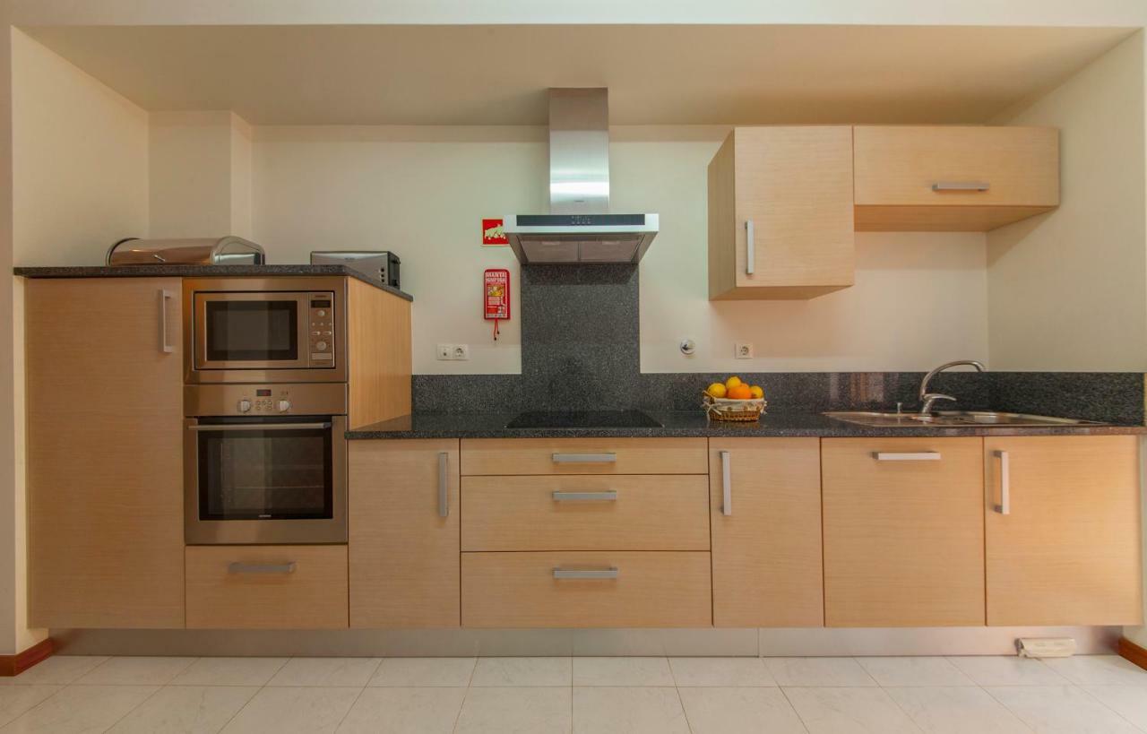 B27 - Luzbay 2 Bed Apartment Екстер'єр фото